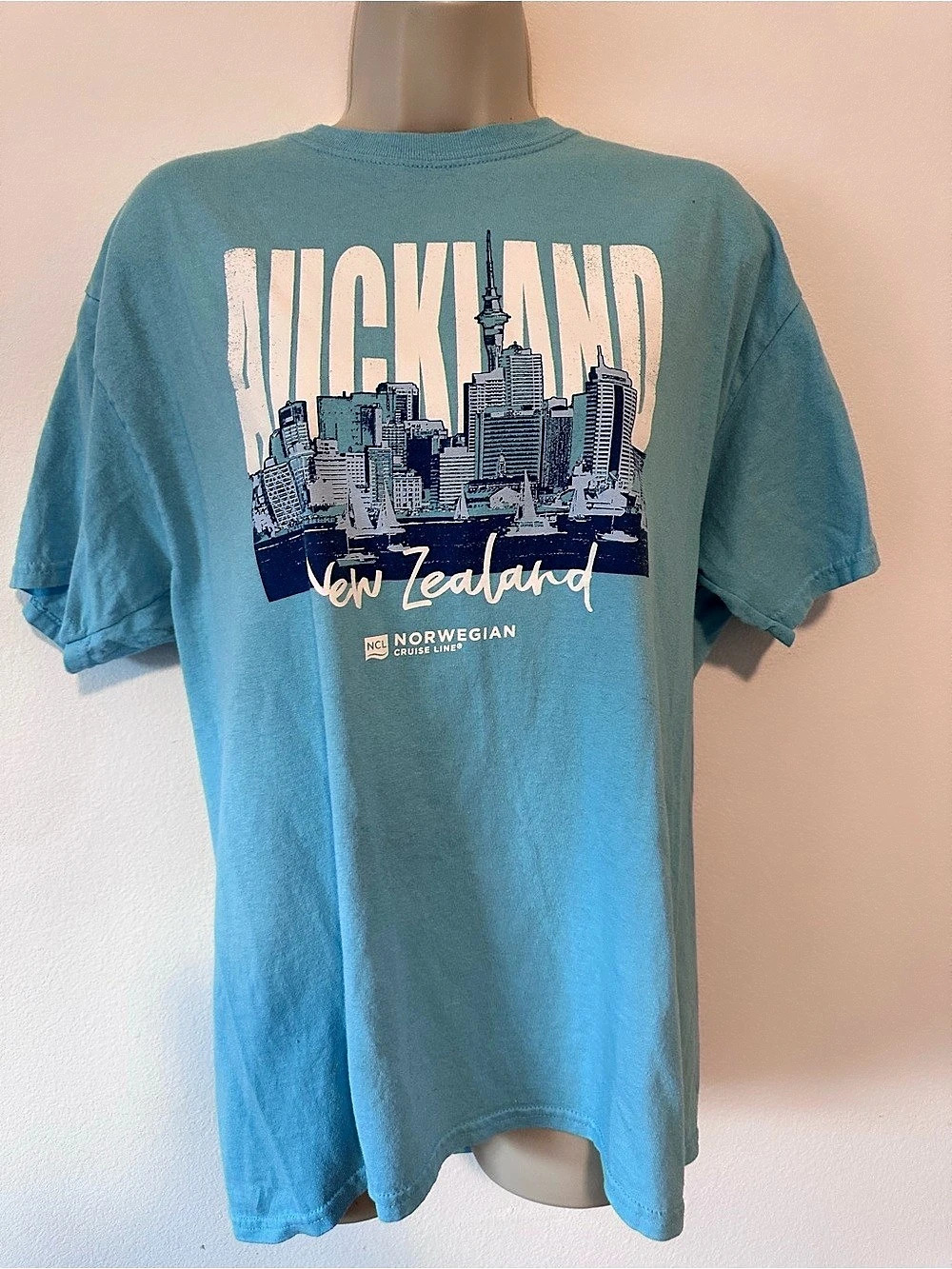 Gildan New Zealand Norwegian Cruise Line graphic tee Graphic Tee Blue Large